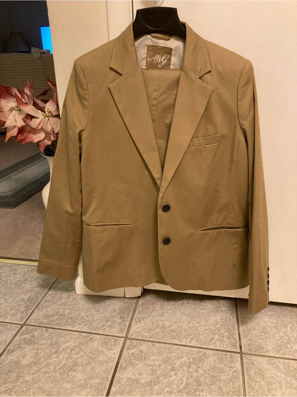 Mango woman’s blazer & pants